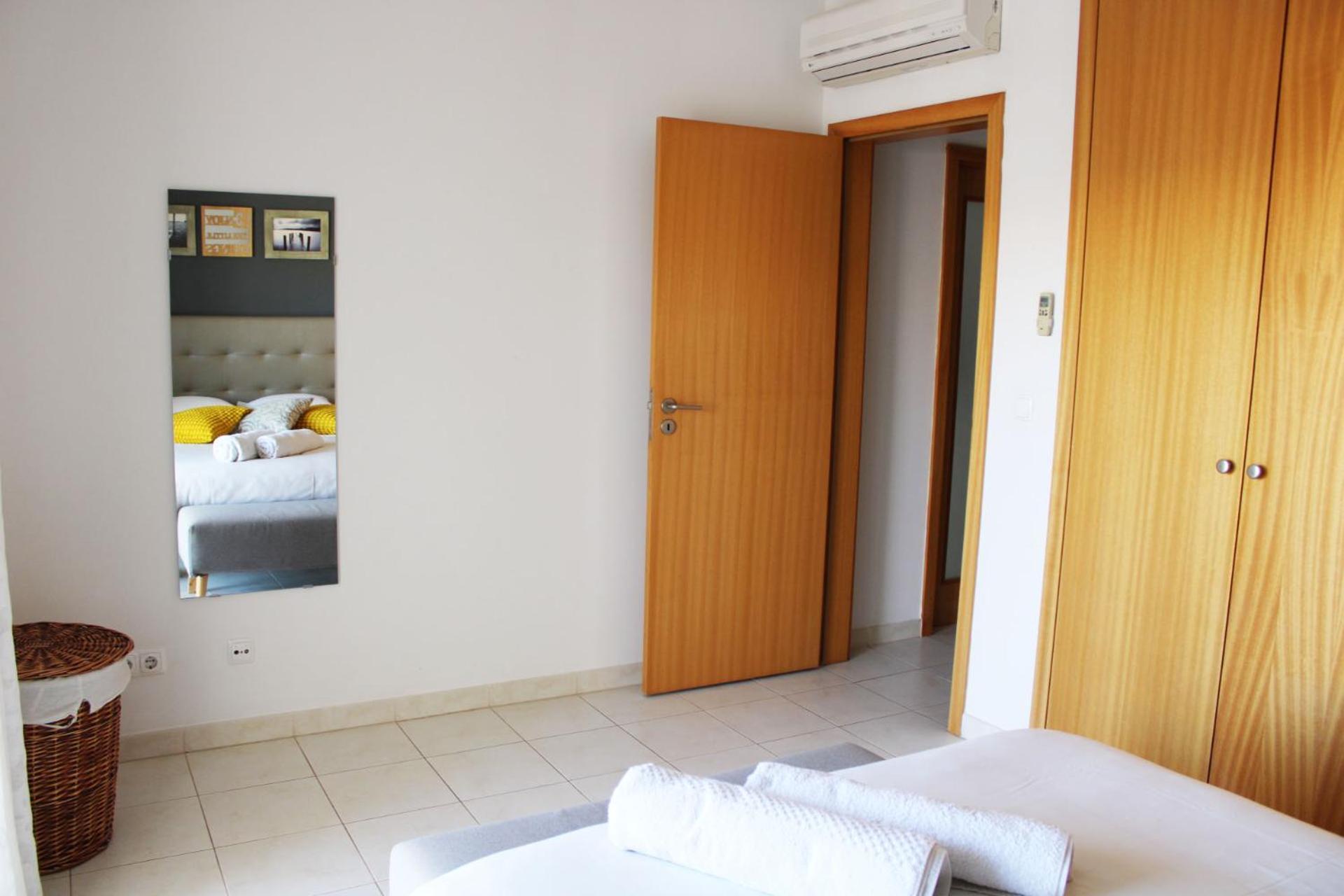 Apartment With Terrace Albufeira Olhos De Agua Екстериор снимка